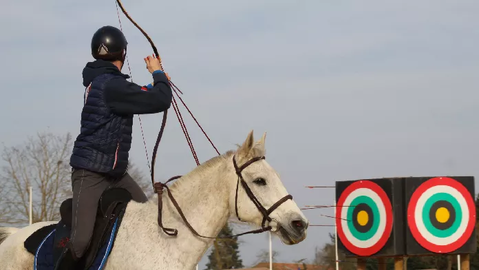 L'équipe de France de tir-à-l'arc à cheval se perfectionne en vue